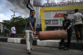 kebakaran-mal-terbesar-di-kota-banda-aceh_20220405_001716.jpg