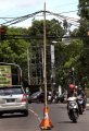 Kebel Telepon Bahayakan Pengguna Jalan