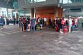 kedatangan-pembalap-motogp-2022-di-lombok-jelang-tes-pramusim_20220208_222104.jpg