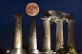 keindahan-blue-moon-di-berbagai-negara_20230831_210505.jpg