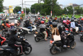 kekacauan-di-persimpangan-jalan-kedung-barung-dan-wonorejo-timur_20240111_210909.jpg