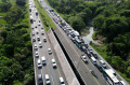 Kepadatan Kendaraan Pemudik di Tol Palikanci