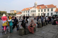 keramaian-warga-pada-akhir-pekan-di-kawasan-kota-tua_20220327_233653.jpg