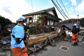 Kerusakan Akibat Gempa M 7,5 di Jepang