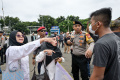 Ketegangan Massa Pro dan Kontra saat Sidang MK