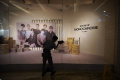 ketika-army-menyerbu-bts-pop-up-monochrome-in-jakarta_20240509_184135.jpg