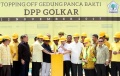 Ketum Partai Golkar Topping Off Gedung Baru Golkar