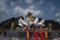 Khidmat Perayaan Waisak di Candi Borobudur