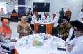 Khofifah dan Emil Dardak Terima SK Dukungan dari PKS