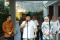 khofifah-emil-temui-prabowo-di-kertanegara_20240607_195937.jpg