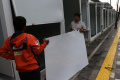 Kios Bongkar Pasang untuk PKL di Kawasan Tugu Proklamasi