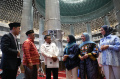 kolaborasi-ramadan-bersih-di-masjid-istiqlal_20240320_201947.jpg