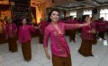 Komunitas Line Dance Peringati Hari Ibu