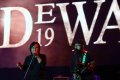 Konser Dewa 19 Ari Lasso dan Once Mekel