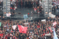 konser-salam-metal-ganjar-mahfud-di-gbk_20240203_192131.jpg