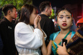 korban-terus-bertambah-duka-tragedi-halloween-di-itaewon_20221031_072127.jpg
