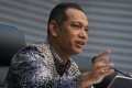 kpk-tahan-bupati-labuhanbatu-terkait-ott_20240112_192851.jpg