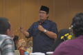 kpu-jatim-sosialisasi-peraga-dan-bahan-kampanye-pemilu_20231130_084326.jpg