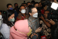 Kuasa Hukum Putri Candrawathi Datangi Bareskrim Polri