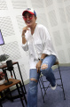 Kunjungi TribunnewsBogor.com, Connie Nurlita Kenalkan Single Melawan Sepi