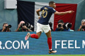 Kylian Mbappe Merayakan Kemenangan Timnas Perancis