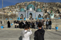 langkanya-kunjungan-wisatawan-ke-afghanistan_20240330_152702.jpg
