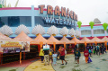 Liburan Akhir Tahun Bersama Keluarga di Transera Waterpark Bekas