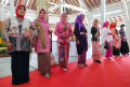 Lomba Fashion Pemanfaatan Bahan Bekas Menjadi Kebaya Klasik