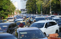 macet-di-jalan-embong-malang-surabaya-akibat-proyek-saluran-air_20240826_173848.jpg