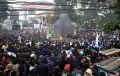 mahasiswa-dan-rakyat-kepung-dprd-jabar-tolak-dinasti-politik_20240823_215307.jpg