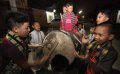 Mambangunkan Sahur Dengan Menabuh Bedug