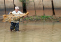 Mancing Ikan di Jaletreng Riverpark