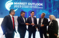 Mandiri Investasi Hadiri Market Outlook 2023