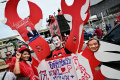 Mantan PM Thailand Dipenjara Sekembalinya dari Pengasingan