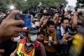 mantan-pm-thailand-thaksin-shinawatra-bebas-bersyarat_20240219_142859.jpg