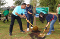 manulife-volunteer-day-bentuk-pelestarian-lingkungan_20231117_164837.jpg