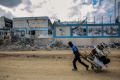Markas UNRWA Hancur Dibombardir Israel