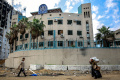 Markas UNRWA Hancur Dibombardir Israel