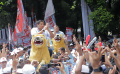 maruarar-naik-sisingaan-hadiri-kampanye-akbar-prabowo-gibran_20240211_181043.jpg