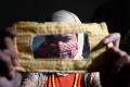 Masker Transparan Karya Penyandang Tuna Rungu