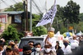Massa Sambut Kepulangan Habib Rizieq di Petamburan