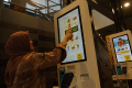 McD Indonesia Terima Sertifikat Halal Dari BPJPH Kemenag