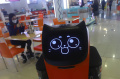 Melihat Bellabot, Robot Pesan Antar Makanan