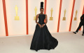 Melihat Busana Selebriti Dunia di Oscar 2023