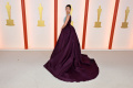 Melihat Busana Selebriti Dunia di Oscar 2023