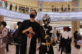 Melihat Cosplayer Berkumpul di Acara COS-HYPE