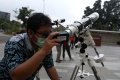 melihat-gerhana-bulan-di-planetarium-jakarta_20221108_195527.jpg