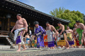 Melihat Jawara Sumo Bertanding di Turnamen Honozumo