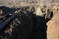 Melihat Parit Perlindungan Pasukan Ukraina