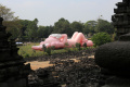 melihat-patung-raksasa-rebahan-di-candi-prambanan_20230821_135656.jpg